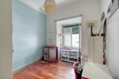 Apartamento T3 para Venda em Campo de Ourique