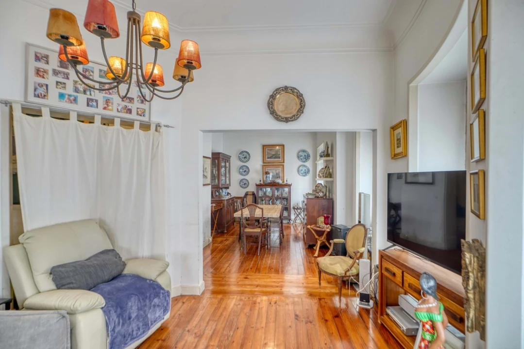 Apartamento T3 para Venda em Campo de Ourique Foto 4