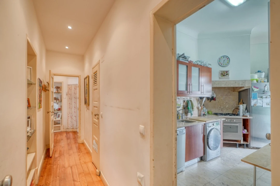 Apartamento T3 para Venda em Campo de Ourique Foto 10