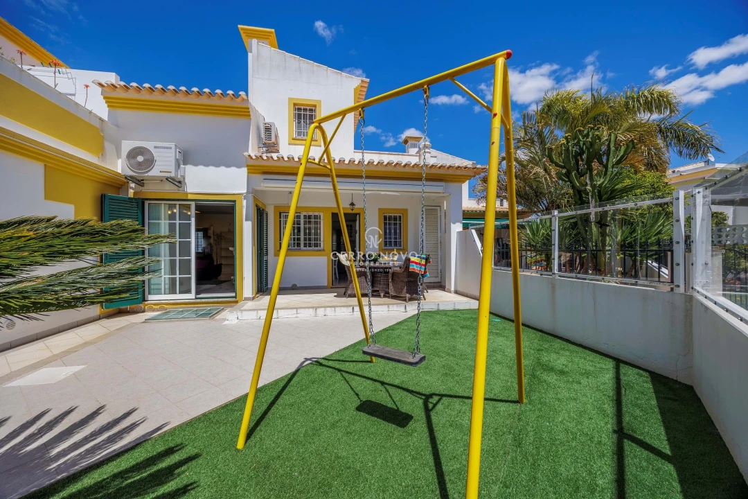 Moradia T2 para Venda em Albufeira e Olhos de Água Foto 4