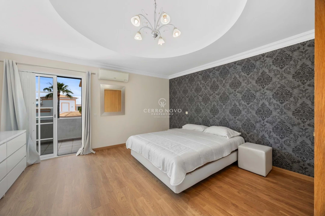 Moradia T2 para Venda em Albufeira e Olhos de Água Foto 20