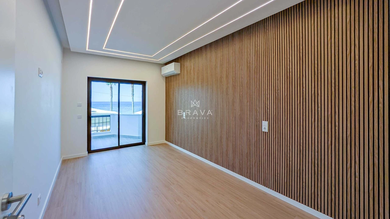 Apartamento T3 para Venda em Quarteira Foto 9