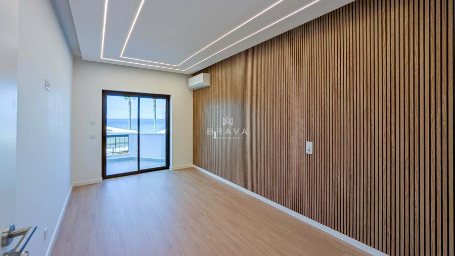Apartamento T3 para Venda em Quarteira Foto 9