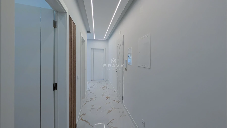 Apartamento T3 para Venda em Quarteira Foto 7