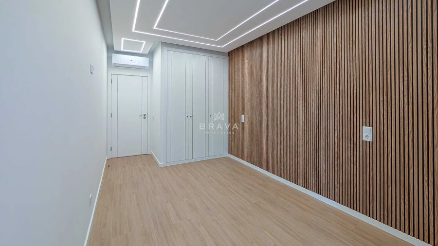 Apartamento T3 para Venda em Quarteira Foto 26