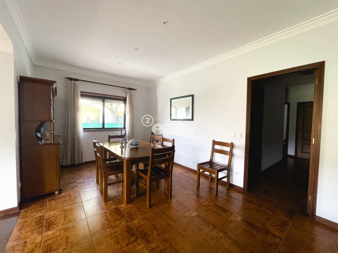 Moradia T5 para Venda em Arvore Foto 28