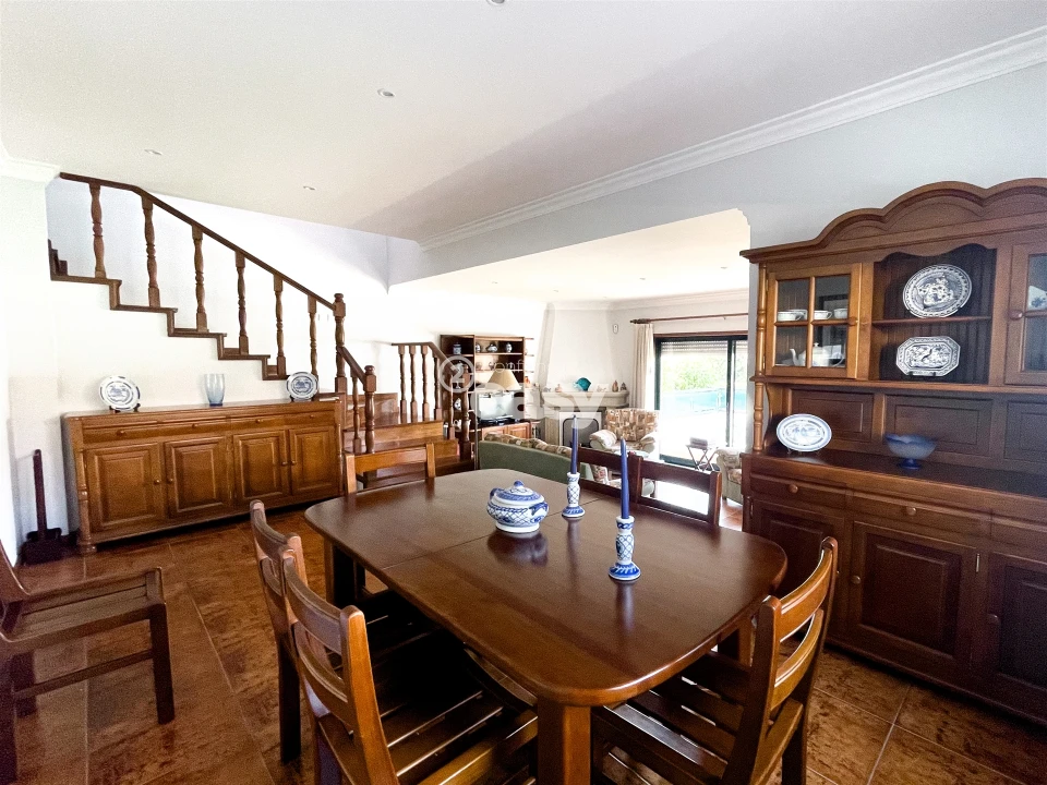 Moradia T5 para Venda em Arvore Foto 26