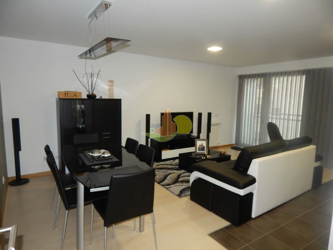Apartamento T1 para Arrendamento em Buarcos Foto 2
