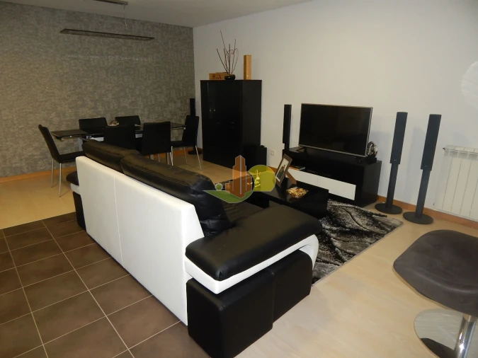 Apartamento T1 para Arrendamento em Buarcos Foto 6