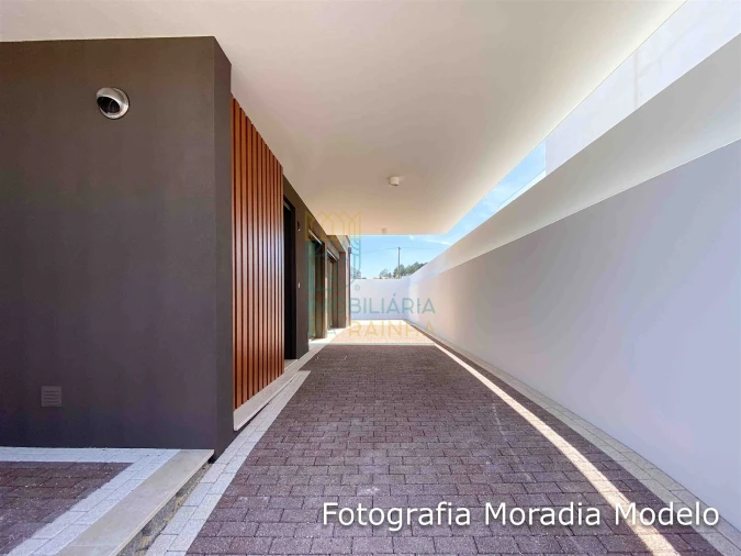 Moradia T3 para Venda em Tornada e Salir do Porto Foto 34