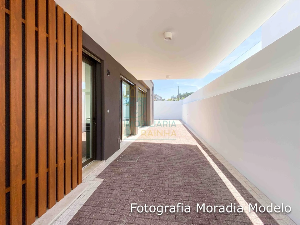 Moradia T3 para Venda em Tornada e Salir do Porto Foto 33