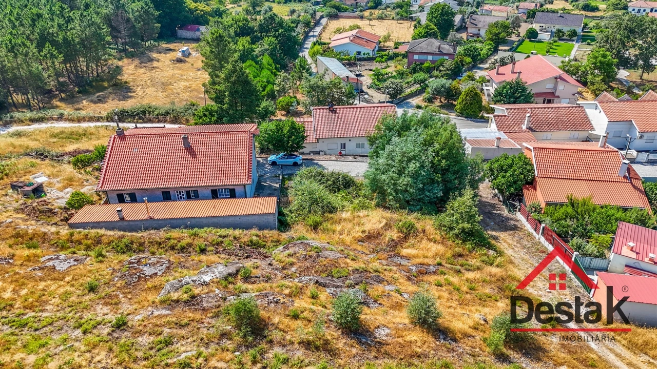 Terreno para Venda em Tavares (Chãs, Várzea e Travanca) Foto 9
