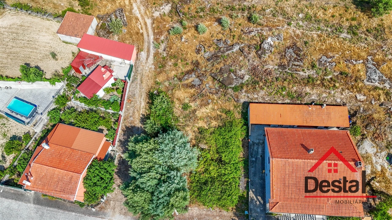 Terreno para Venda em Tavares (Chãs, Várzea e Travanca) Foto 14