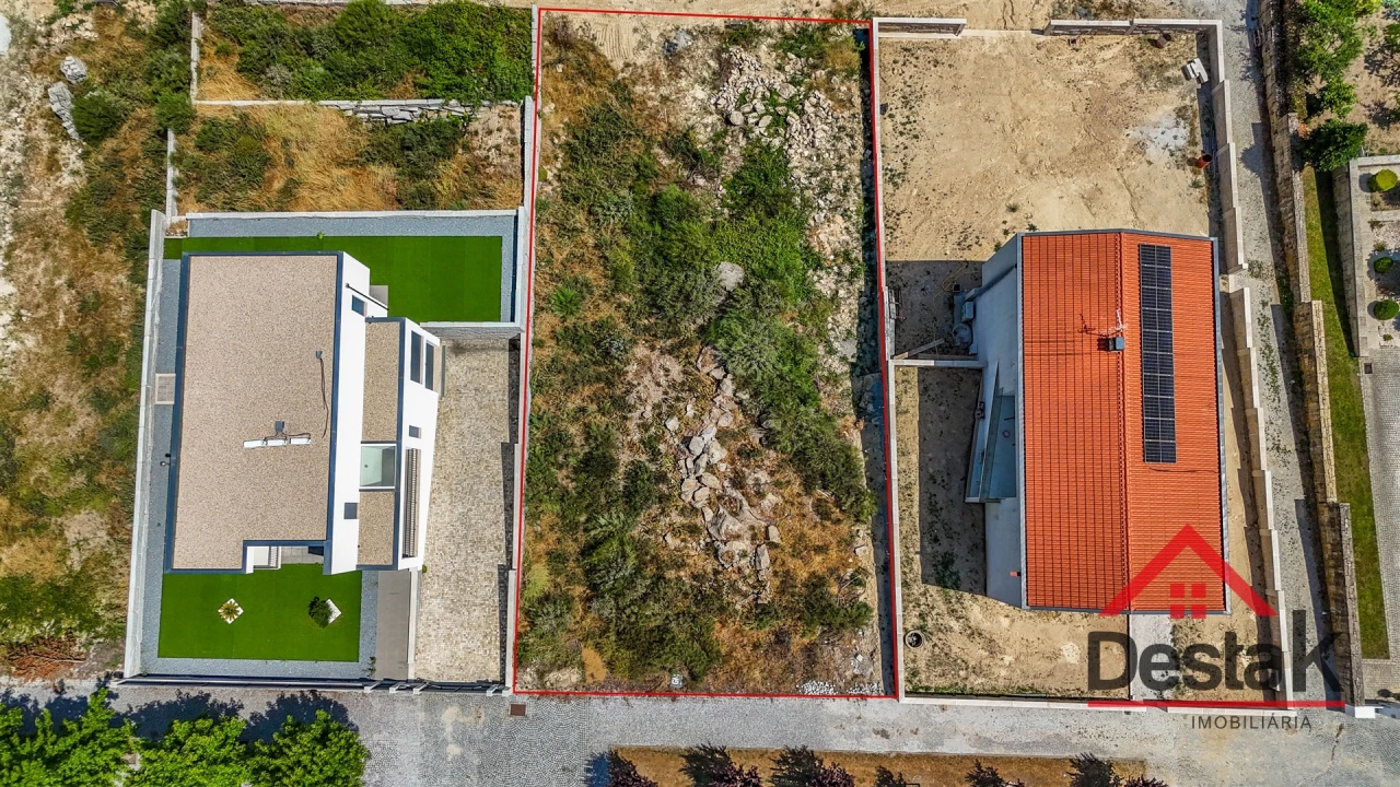 Terreno para Venda em Aguiar da Beira e Coruche Foto 9