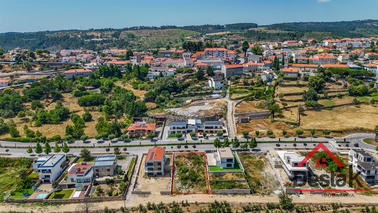Terreno para Venda em Aguiar da Beira e Coruche Foto 5
