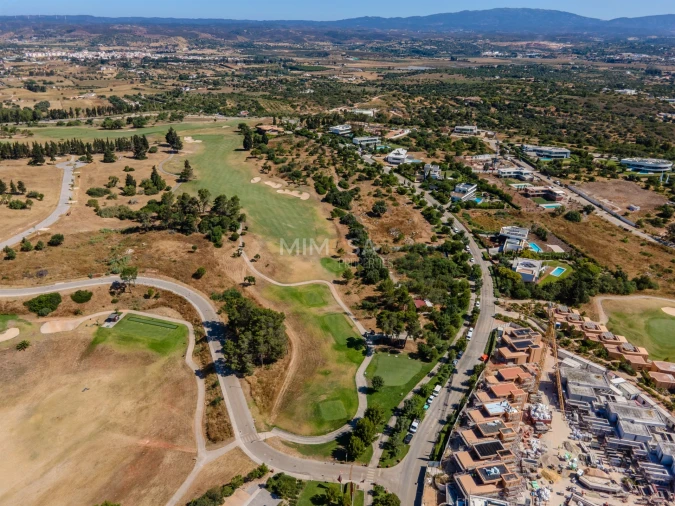 Moradia T4 para Venda em Odiaxere Foto 19