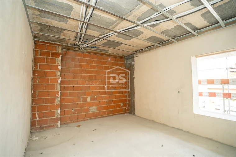 Apartamento T3 para Venda em Marinha Grande Foto 14