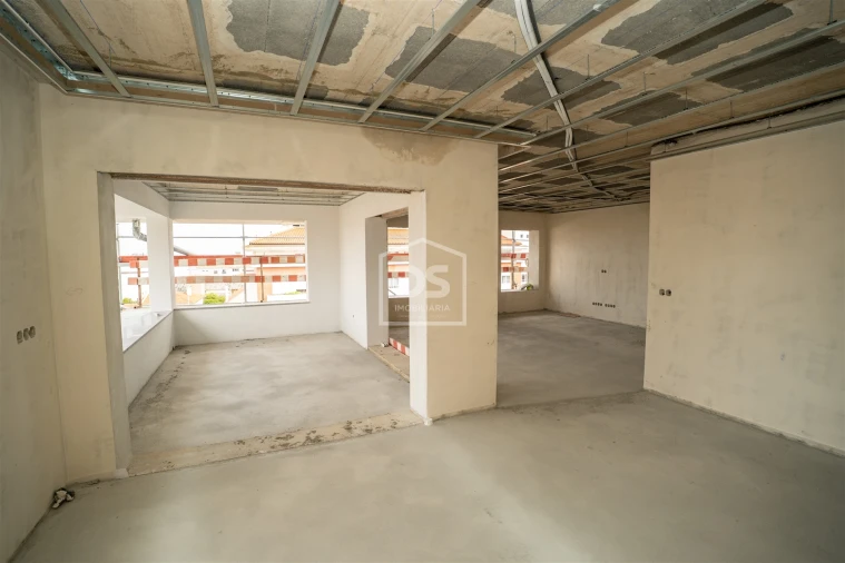 Apartamento T3 para Venda em Marinha Grande Foto 10