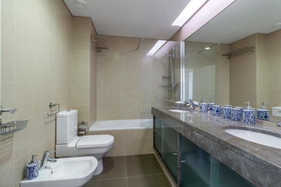 Apartamento T4 para Venda em São Martinho