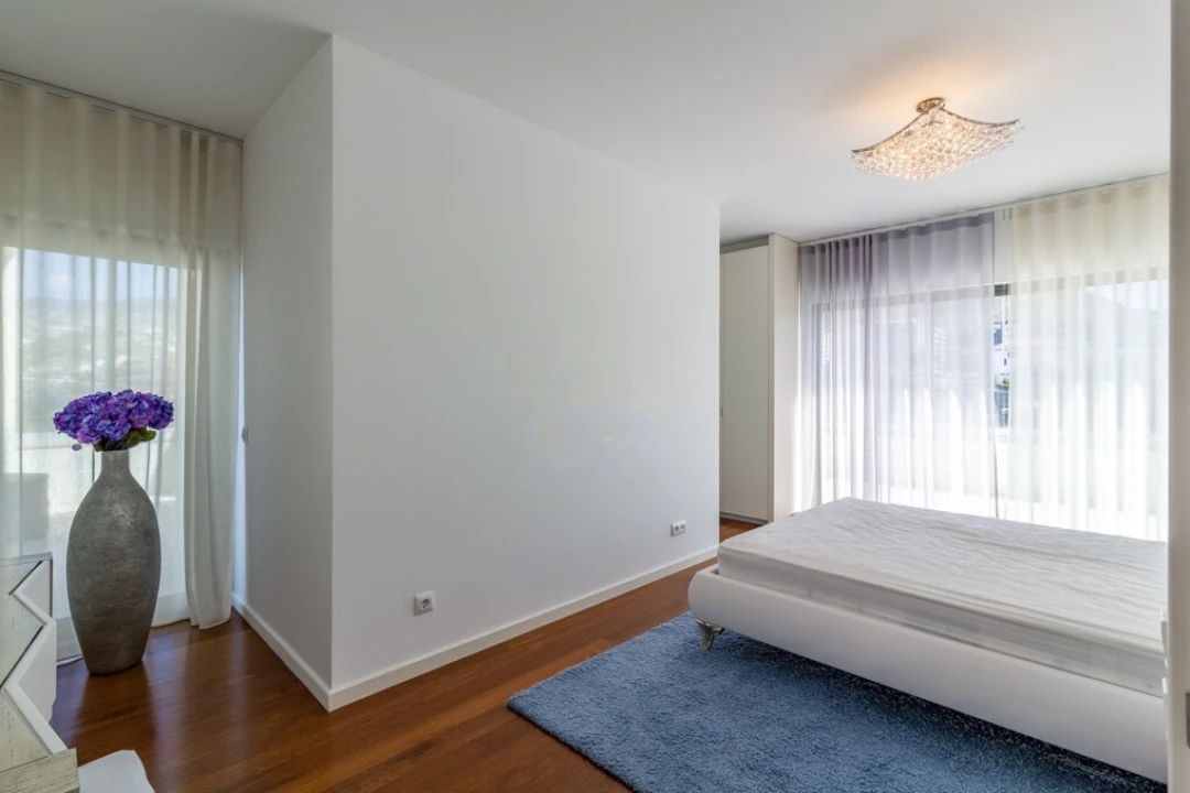 Apartamento T4 para Venda em São Martinho Foto 22