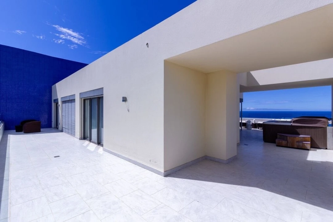 Apartamento T4 para Venda em São Martinho Foto 5