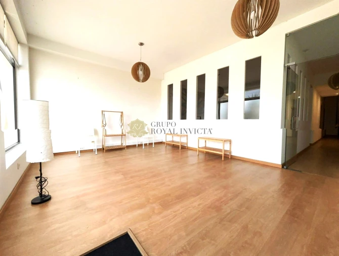 Loja para Venda em Baguim do Monte (Rio Tinto) Foto 2