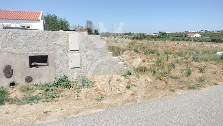Terreno para Venda em Reguengos de Monsaraz