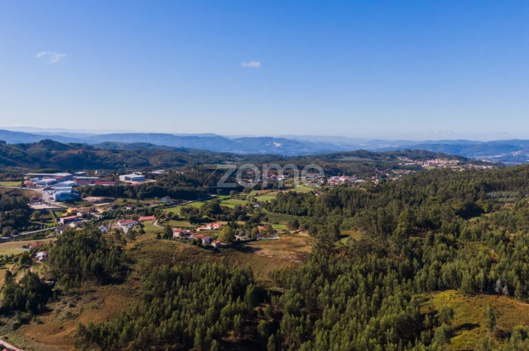 Moradia T1 para Venda em Tabuaças Foto 16