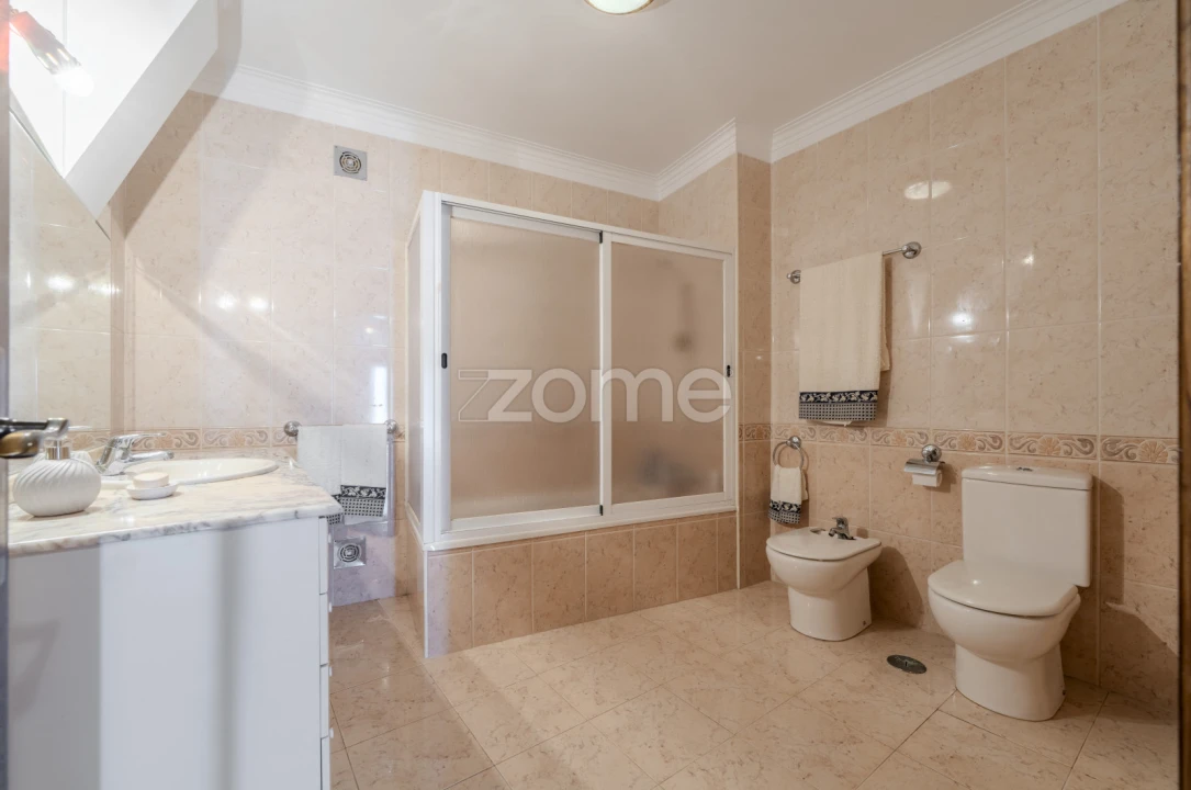 Moradia T5 para Venda em Ardegão, Freixo e Mato Foto 14