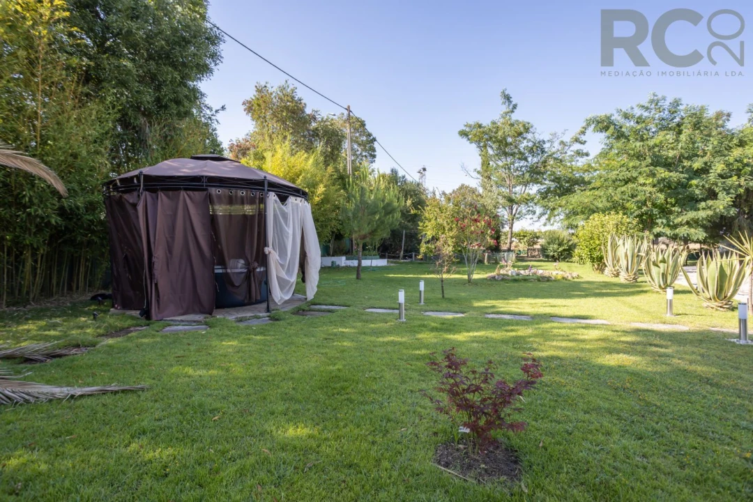 Quinta T8 para Venda em Landeira Foto 37