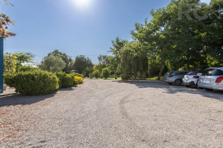 Quinta T8 para Venda em Landeira Foto 9