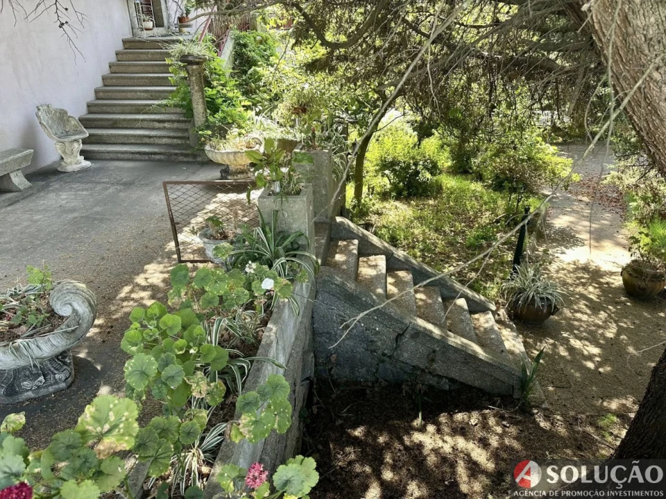 Moradia T7 para Venda em Bairro Foto 5