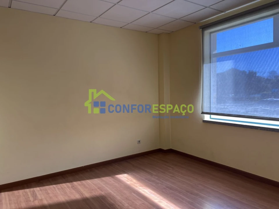 Loja para Venda em Castelo Branco Foto 2