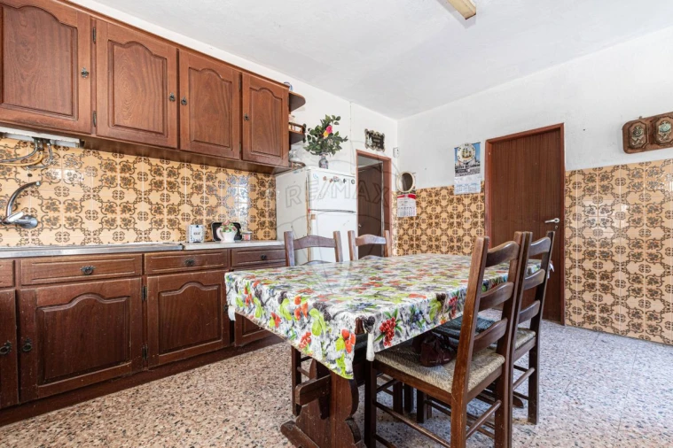 Moradia T5 para Venda em Pontevel Foto 18