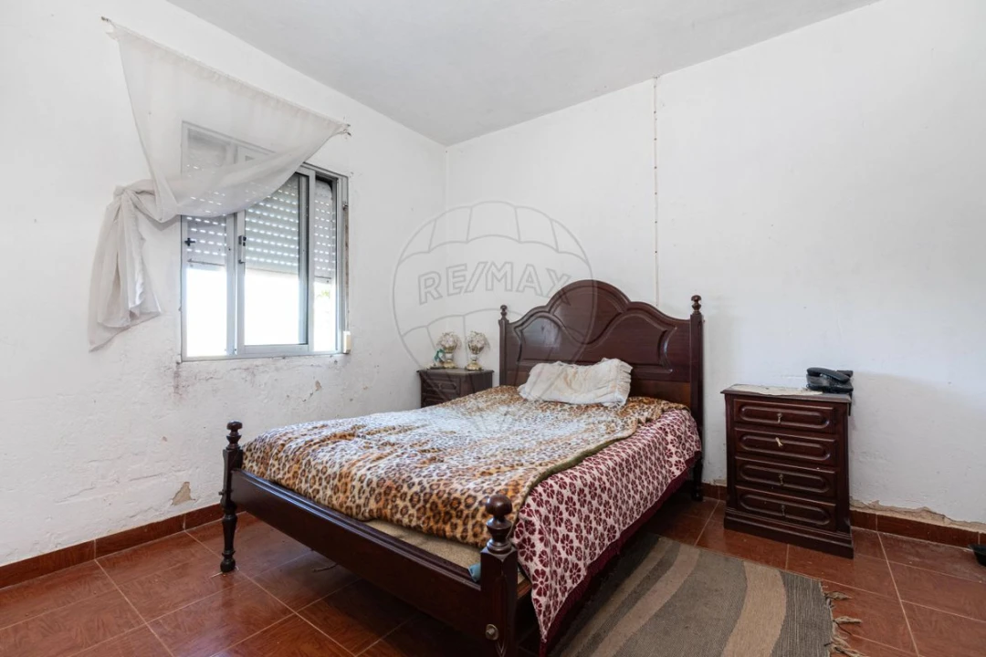 Moradia T5 para Venda em Pontevel Foto 10