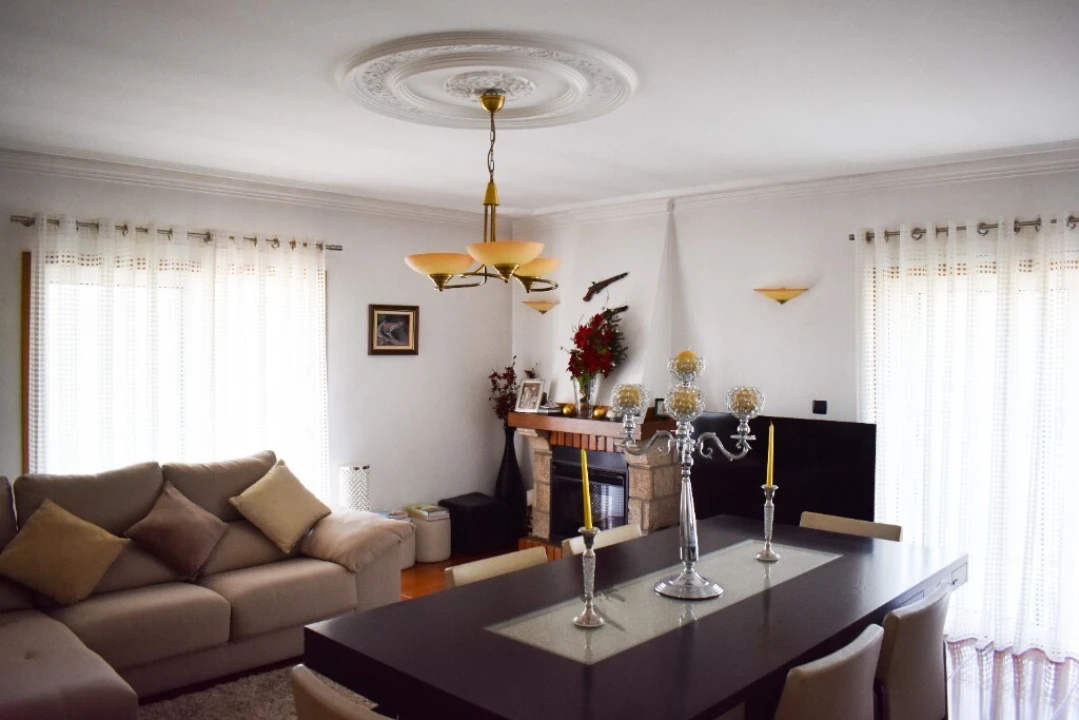 Moradia T3 para Venda em Pinheiro Foto 12