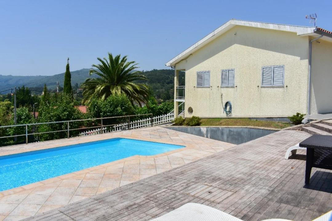 Moradia T3 para Venda em Pinheiro Foto 61