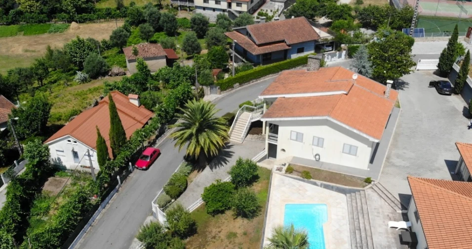 Moradia T3 para Venda em Pinheiro Foto 71