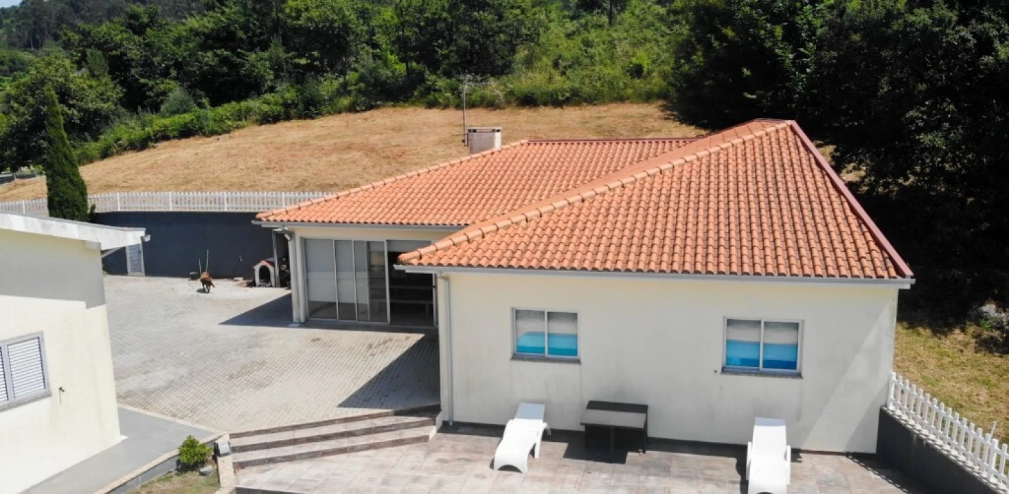 Moradia T3 para Venda em Pinheiro Foto 62