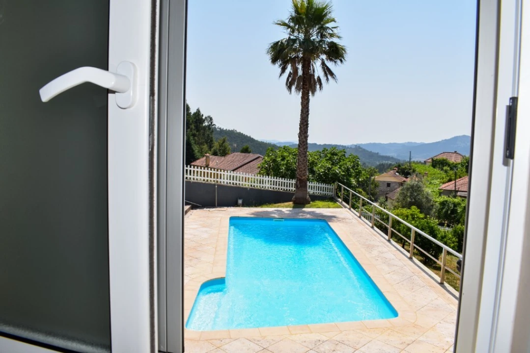 Moradia T3 para Venda em Pinheiro Foto 31