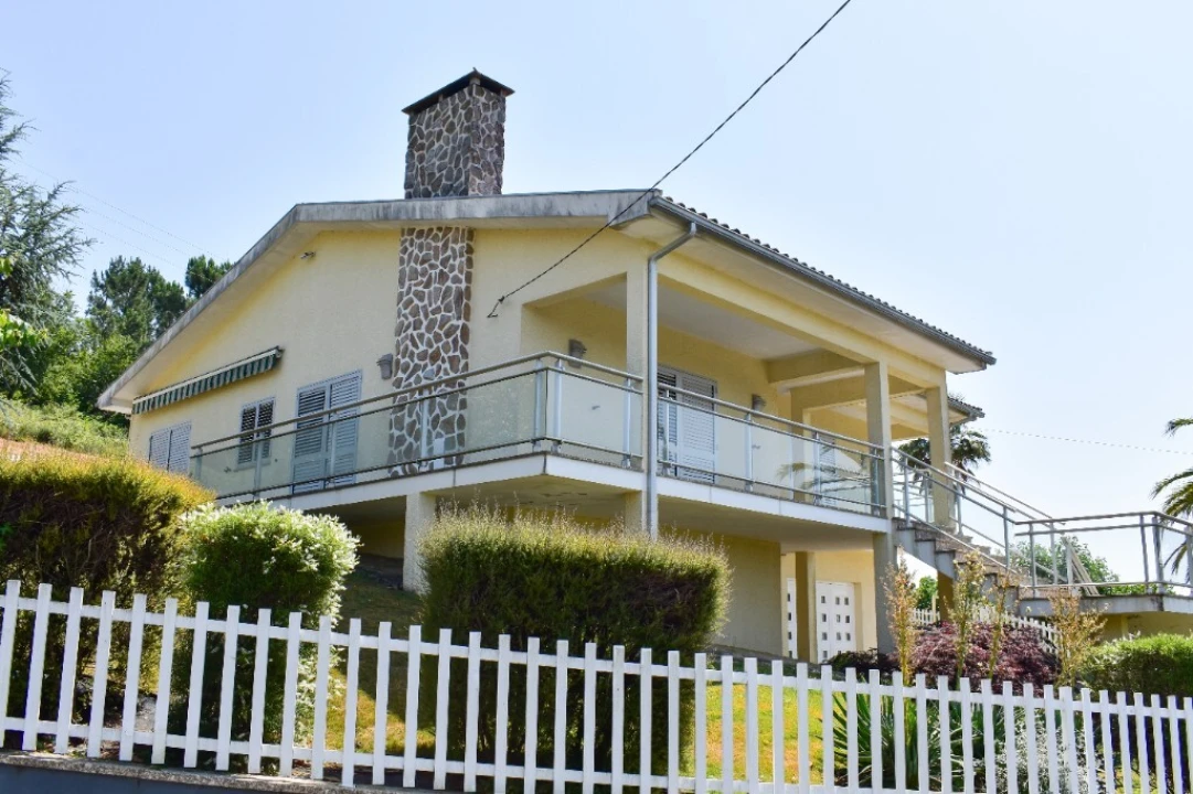 Moradia T3 para Venda em Pinheiro Foto 55