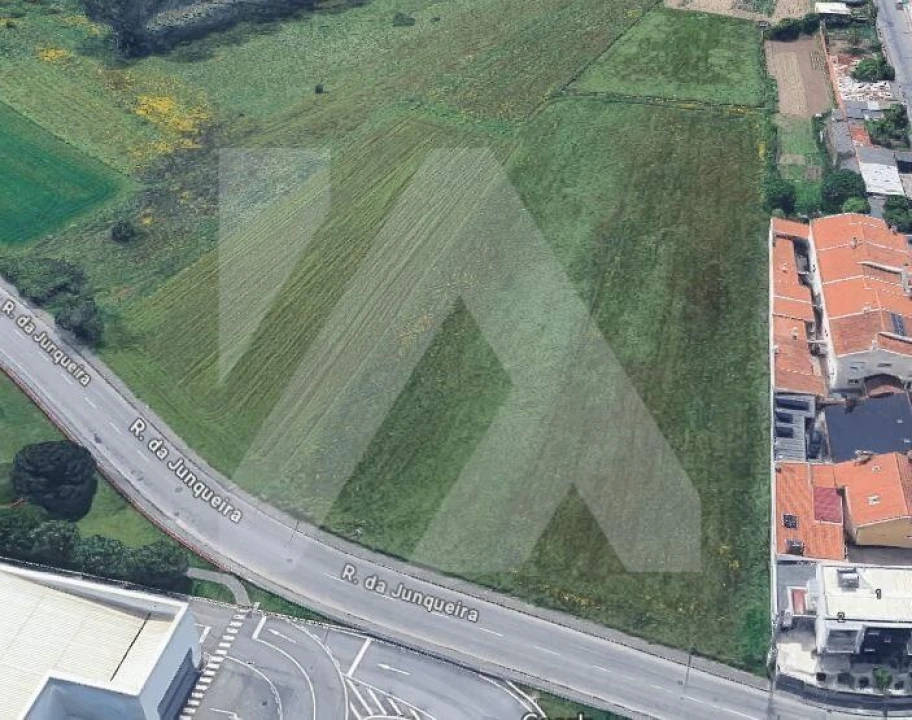 Terreno para Venda em Esgueira Foto 2