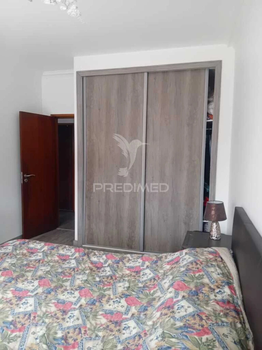 Moradia T6 para Venda em Seixal, Arrentela e Aldeia de Paio Pires Foto 5