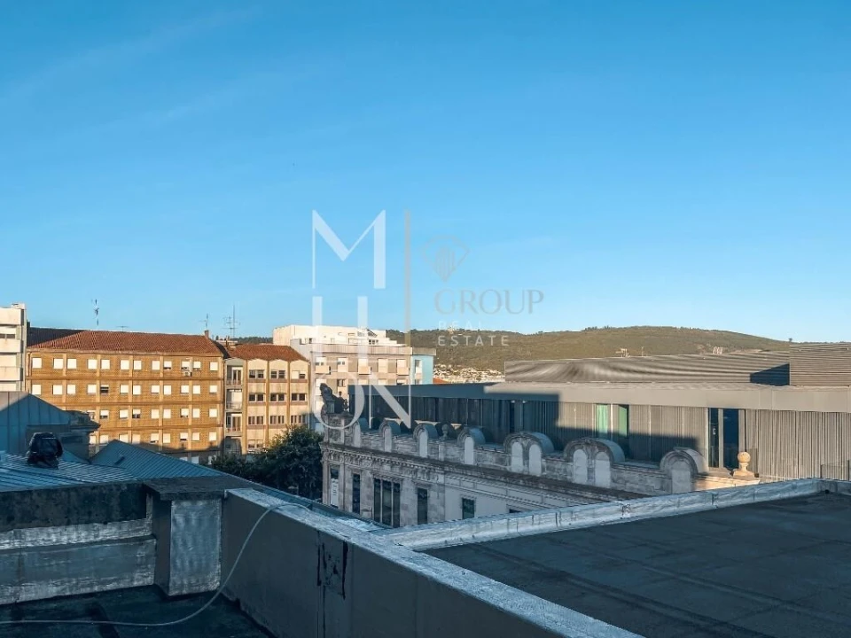 Prédio para Venda em Braga (São José de São Lázaro e São João do Souto) Foto 30