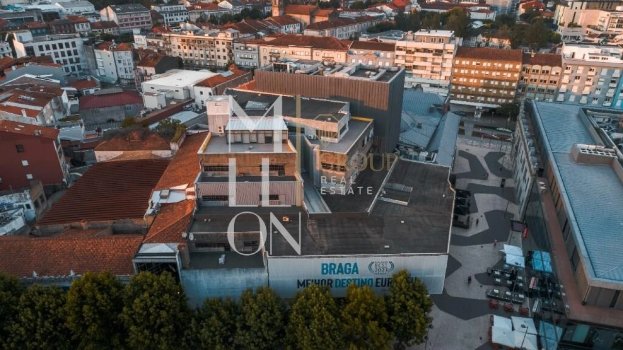 Prédio para Venda em Braga (São José de São Lázaro e São João do Souto) Foto 42