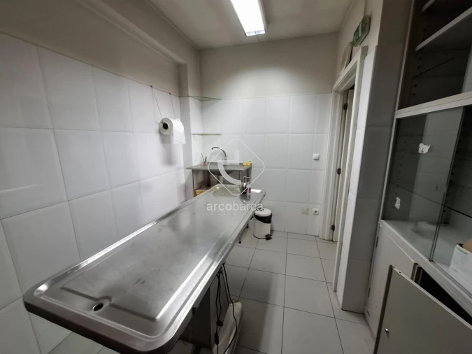 Loja para Arrendamento em Subportela, Deocriste e Portela Susã Foto 14