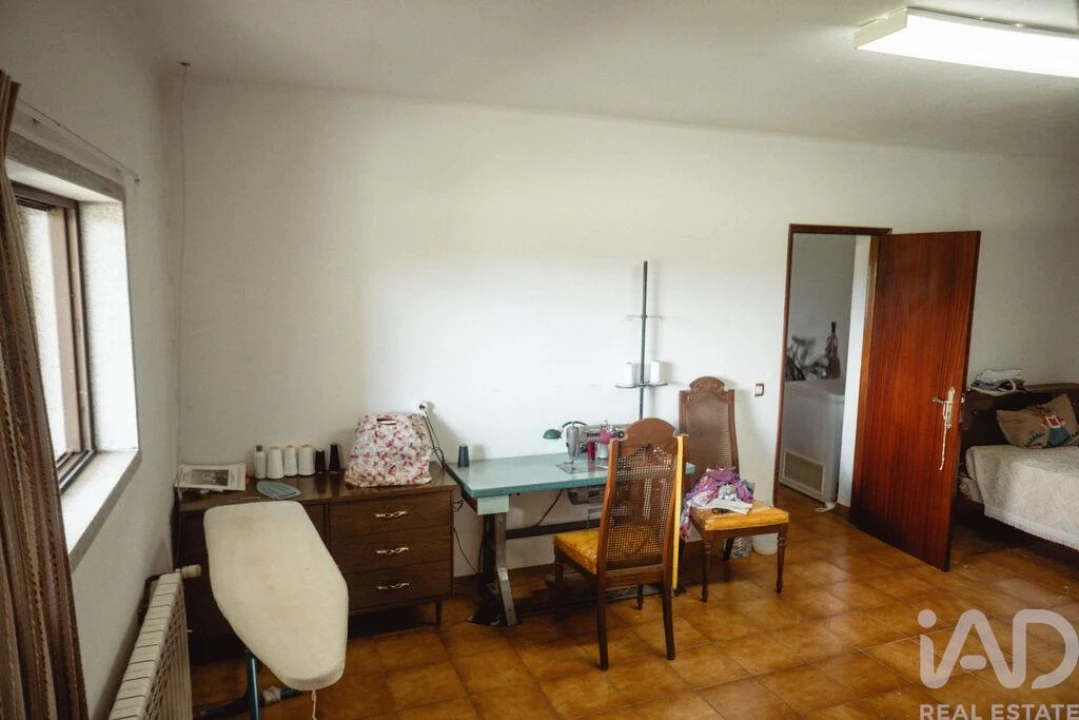 Moradia T3 para Venda em Sabugal e Aldeia de Santo António Foto 25