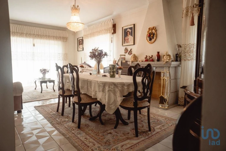 Moradia T3 para Venda em Sabugal e Aldeia de Santo António Foto 6