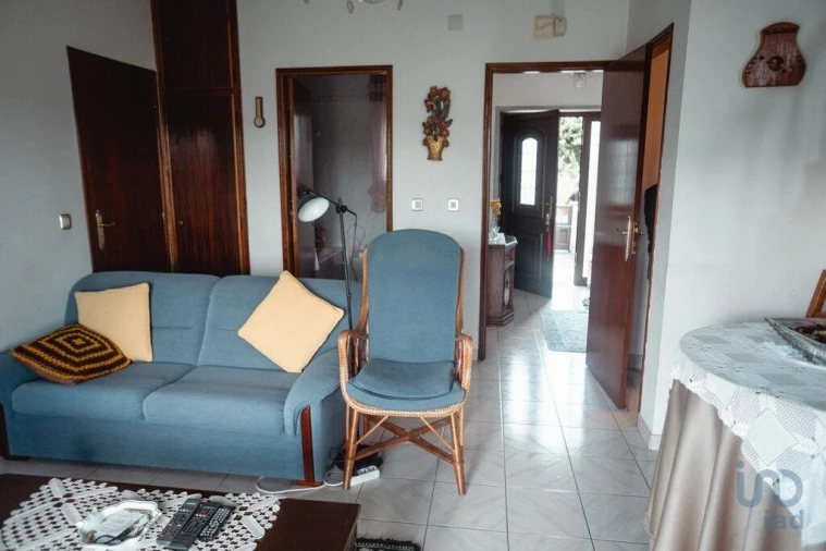 Moradia T3 para Venda em Sabugal e Aldeia de Santo António Foto 10