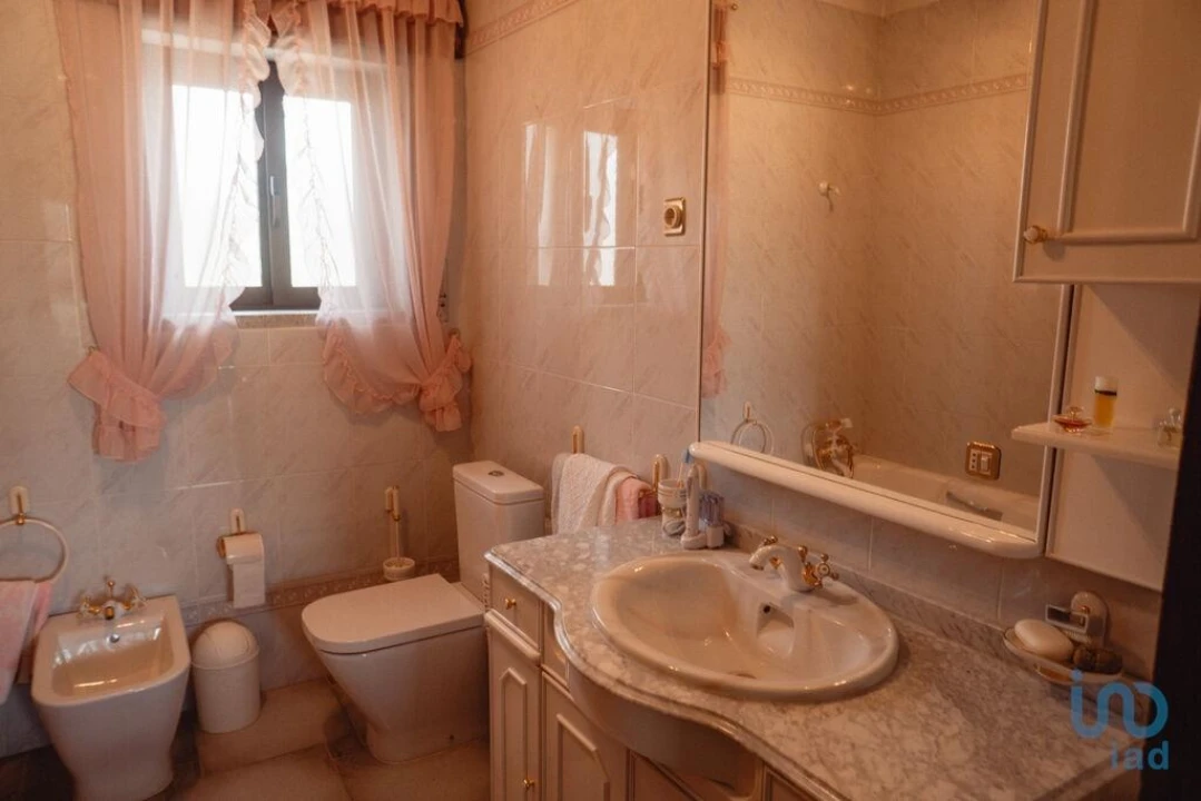 Moradia T3 para Venda em Sabugal e Aldeia de Santo António Foto 11